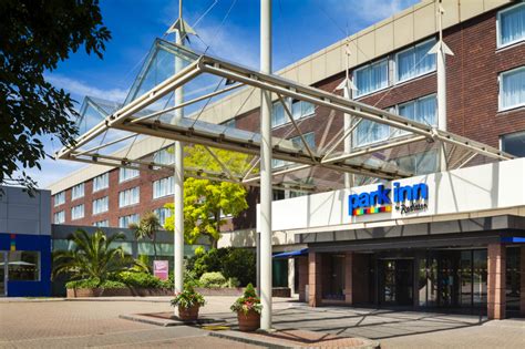 park inn by radisson london.